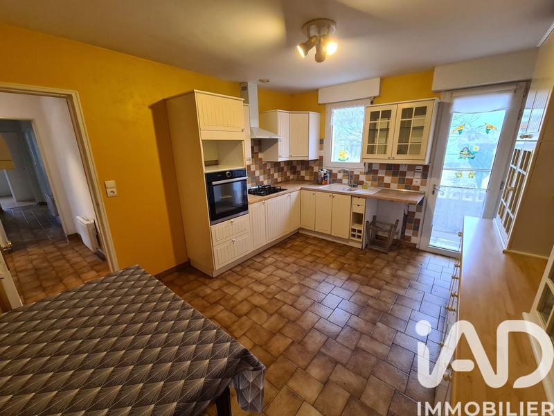 Maison - 102 m² - 4 pièces