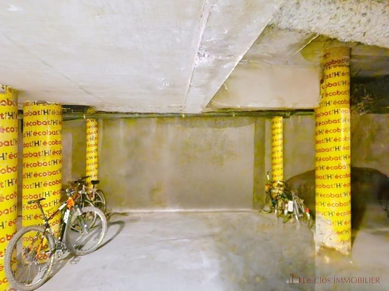 Parking / Garage - 16 m²