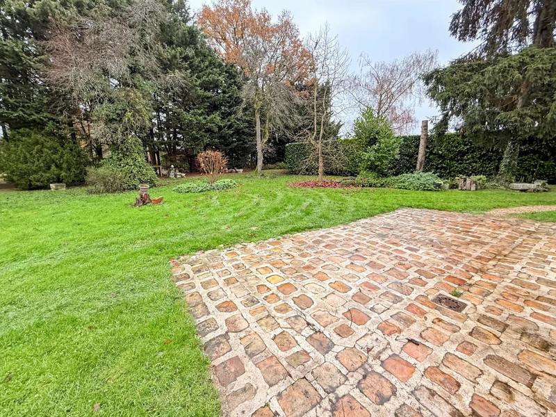 Corps de ferme - 236 m² - 6 pièces