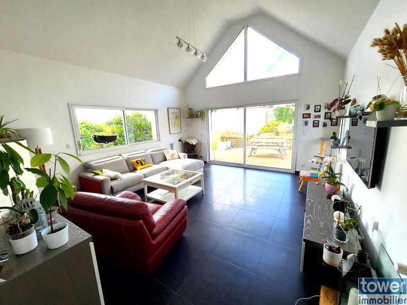 Maison - 157 m² - 6 pièces