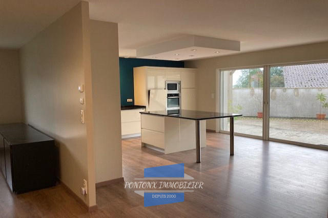 Maison - 126 m² - 5 pièces