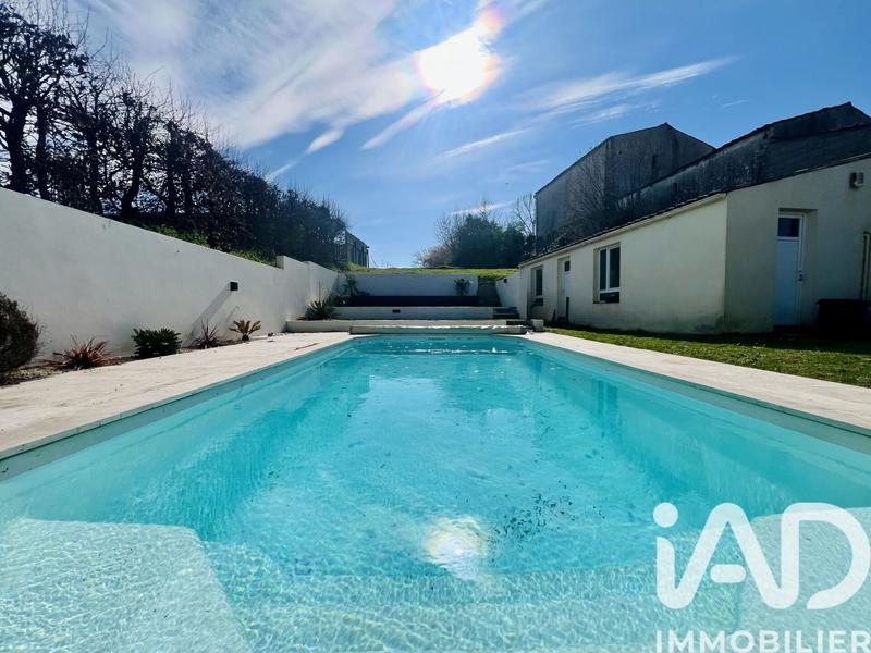 Maison - 120 m² - 6 pièces