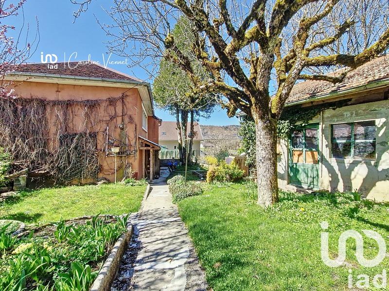 Maison de village - 250 m² - 9 pièces