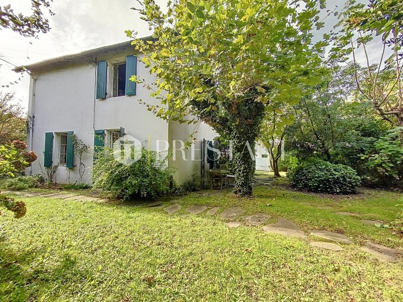 Maison - 175 m² - 8 pièces