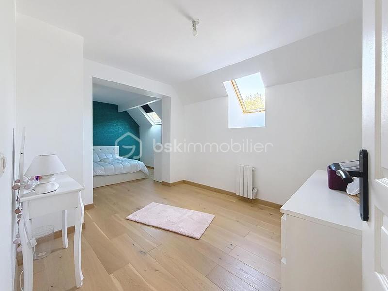 Maison traditionnelle - 134 m² - 6 pièces