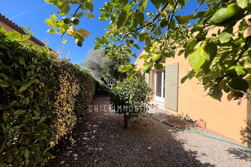 Maison - 208 m² - 6 pièces