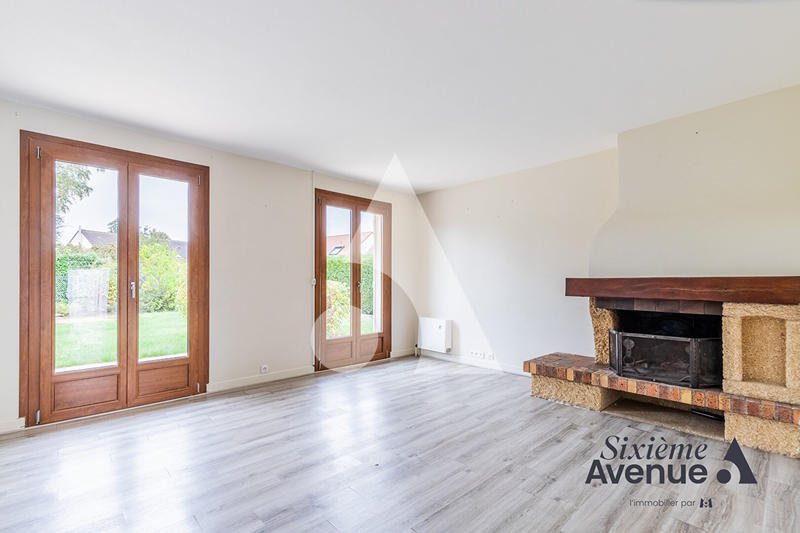 Maison - 98 m² - 4 pièces