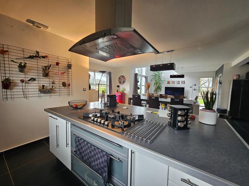 Maison - 134 m² - 6 pièces