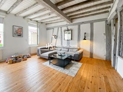 Maison - 180 m² - 6 pièces