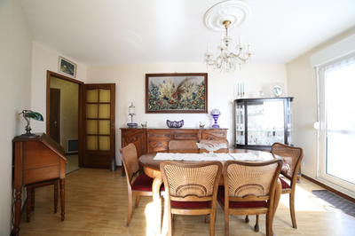 Appartement - 87 m² - 4 pièces