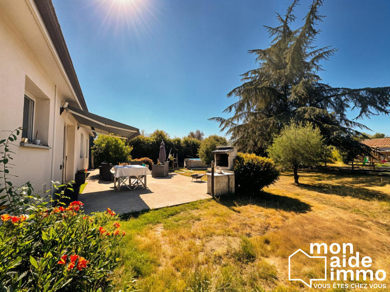 Maison - 98 m² - 5 pièces