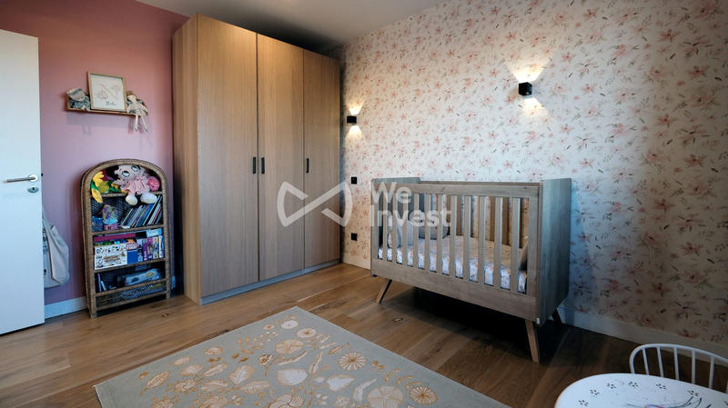 Maison contemporaine - 266 m² - 8 pièces