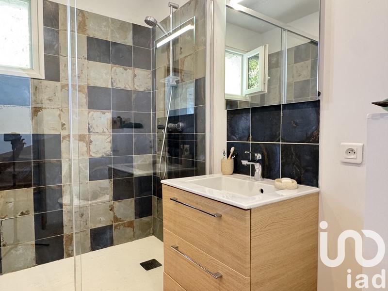 Maison - 195 m² - 8 pièces