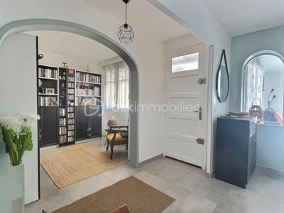 Maison - 101 m² - 4 pièces