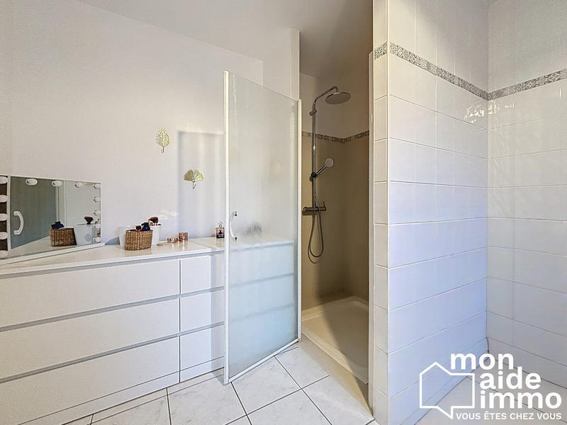 Maison - 150 m² - 4 pièces