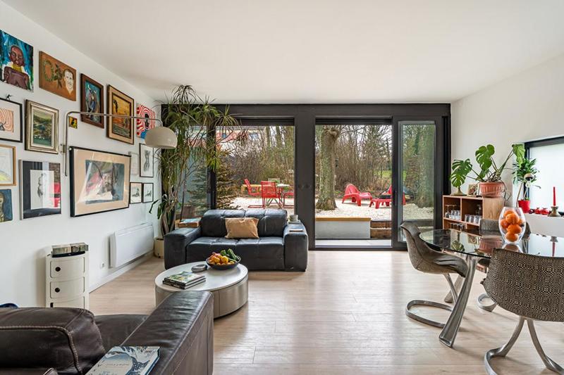 Maison - 187 m² - 7 pièces