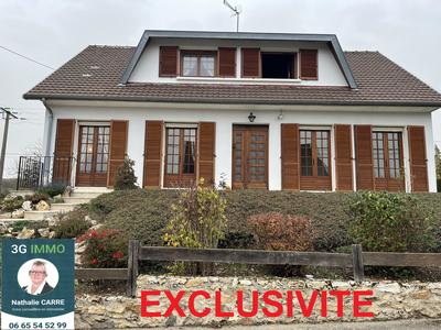 Maison traditionnelle - 123 m² - 6 pièces