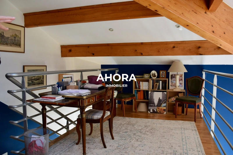 Appartement - 89 m² - 3 pièces