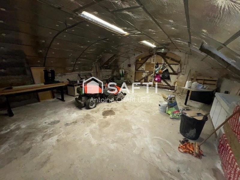 Maison - 158 m² - 8 pièces