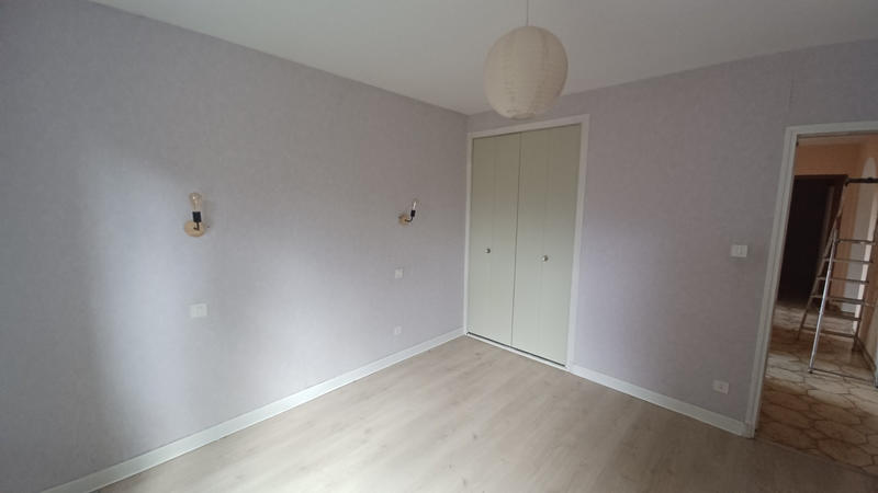 Villa - 90 m² - 5 pièces