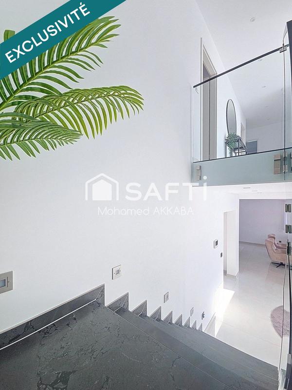 Maison - 180 m² - 7 pièces