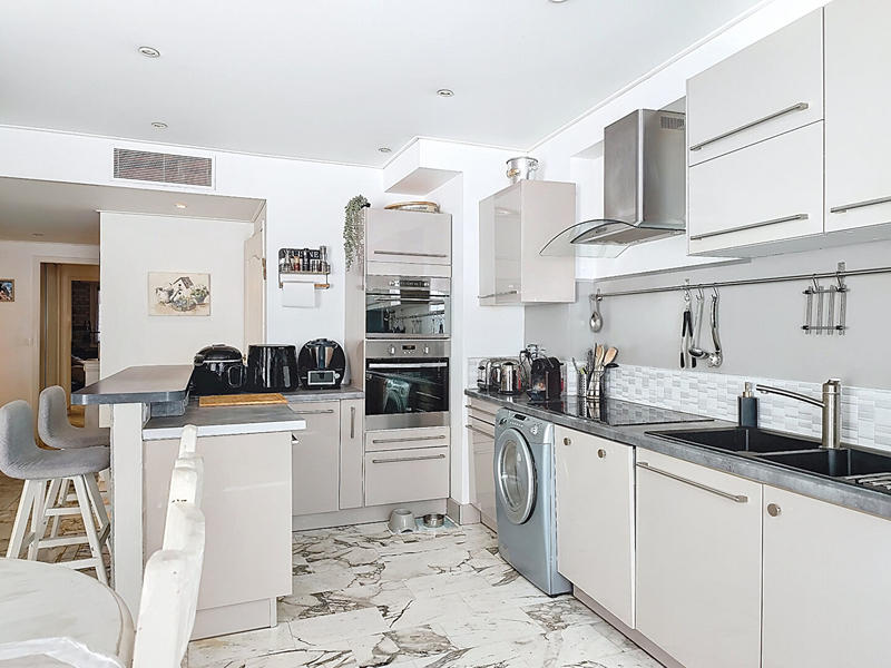 Appartement - 76 m² - 4 pièces