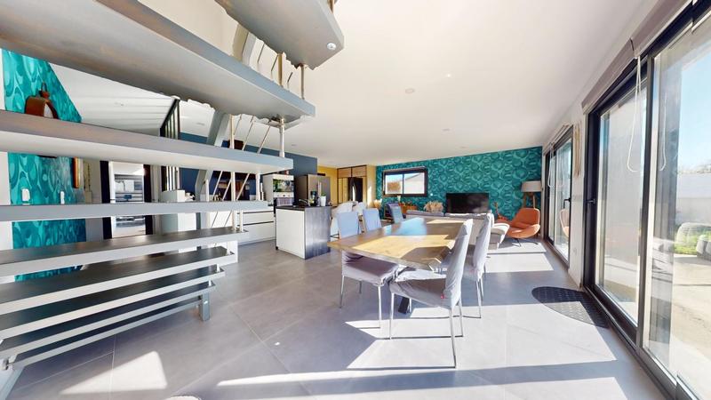 Maison - 160 m² - 6 pièces