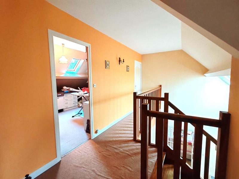 Maison - 190 m² - 8 pièces