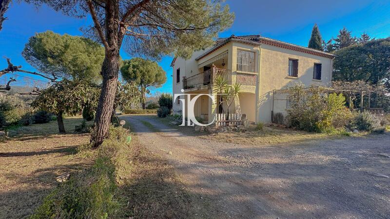 Maison - 138 m² - 4 pièces