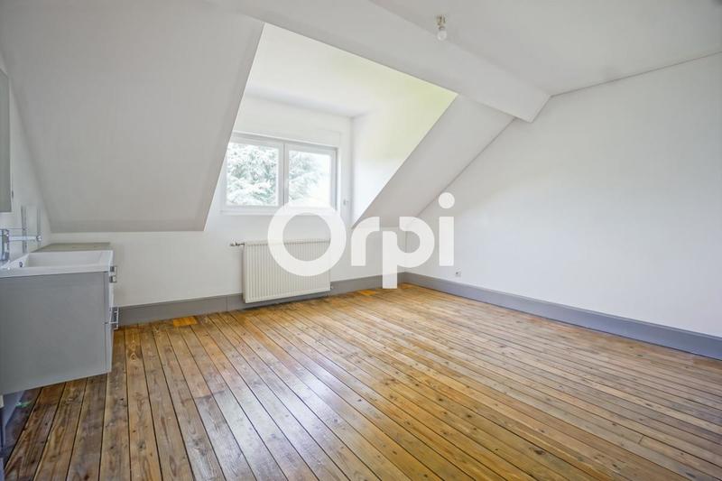 Maison - 318 m² - 7 pièces