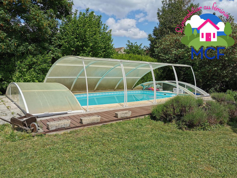 Maison ancienne - 174 m² - 8 pièces