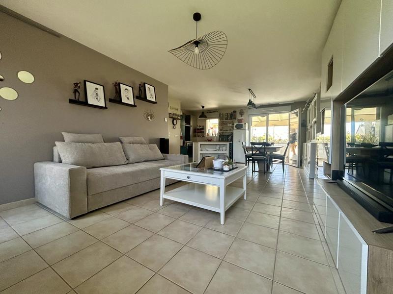 Maison - 92 m² - 5 pièces