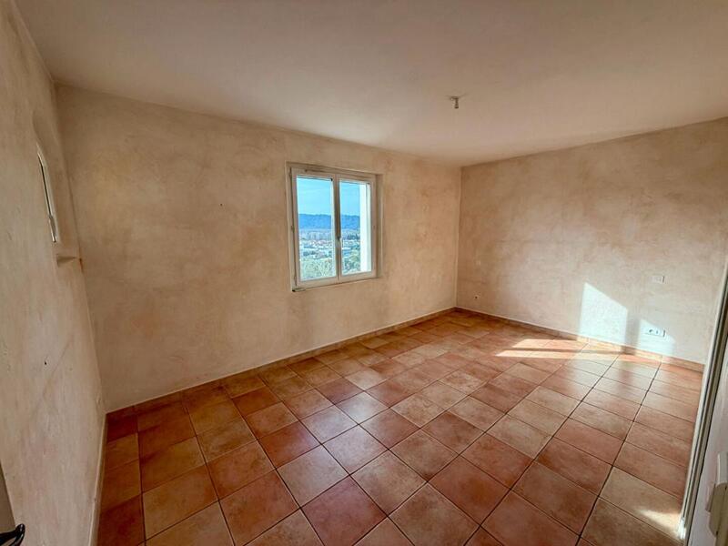 Maison - 154 m² - 4 pièces