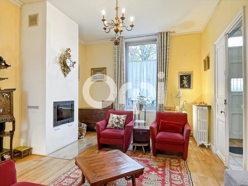 Maison de ville - 160 m² - 7 pièces