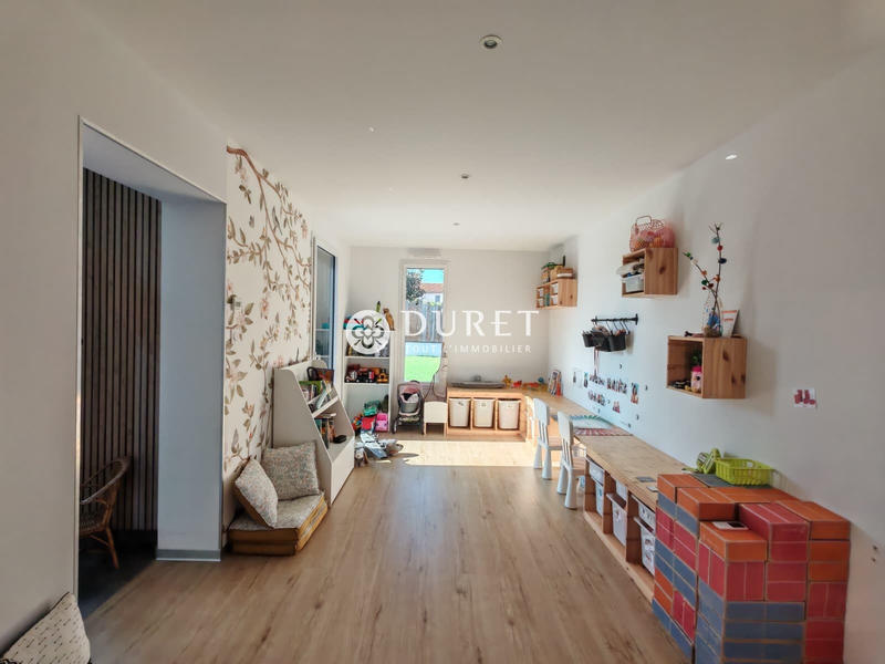 Maison - 178 m² - 9 pièces