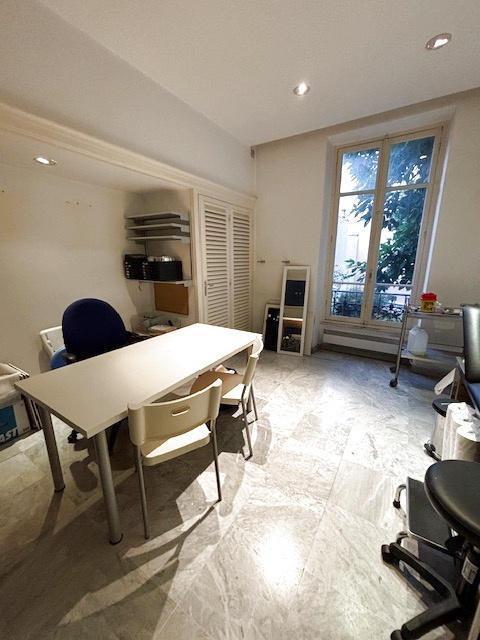 Local commercial - 17 m²