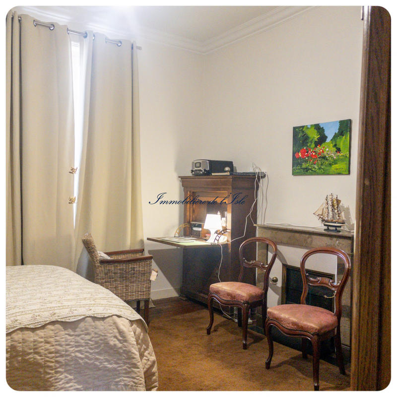 Maison - 179 m² - 9 pièces