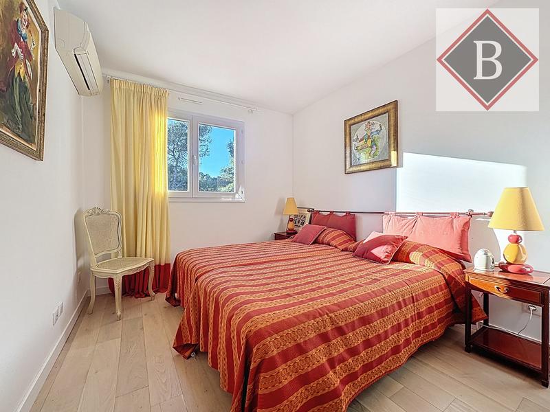 Maison - 90 m² - 3 pièces