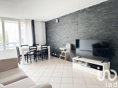 Appartement - 93 m² - 5 pièces