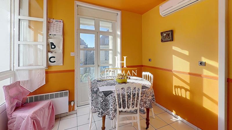 Appartement - 101 m² - 3 pièces