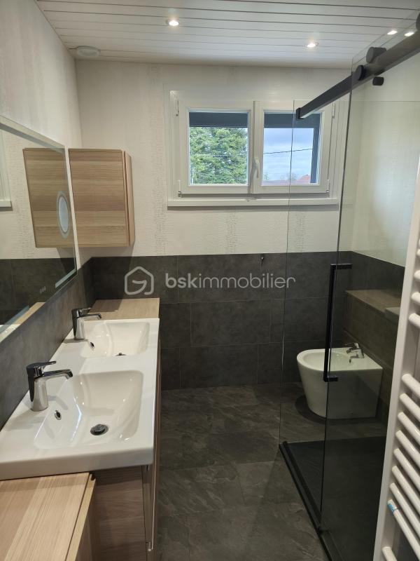 Maison de village - 104 m² - 5 pièces