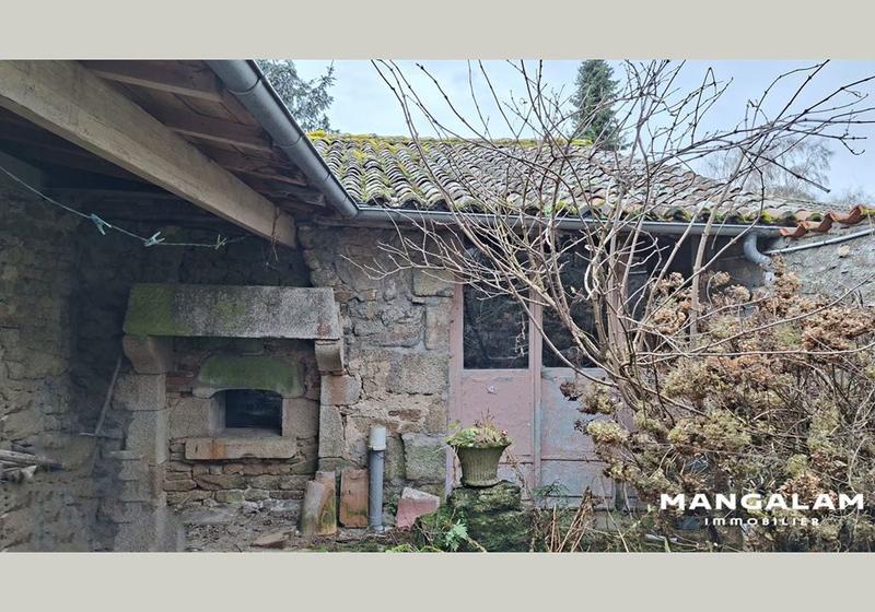 Maison de village - 100 m² - 4 pièces