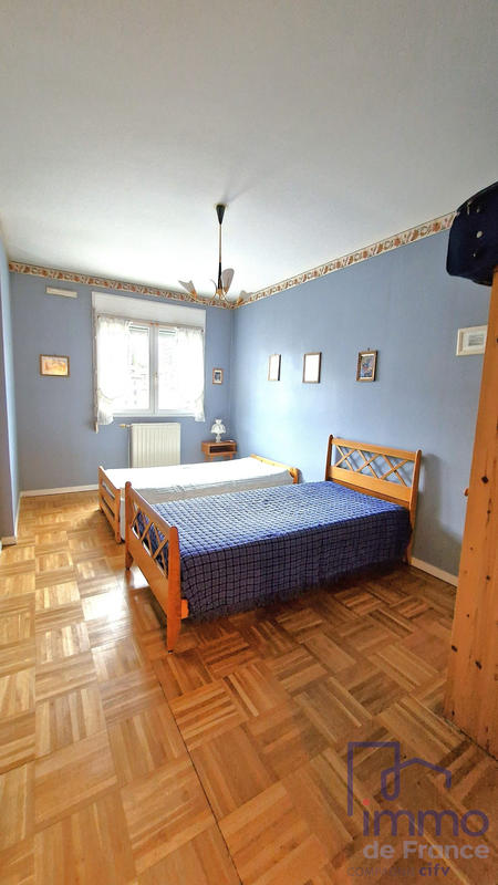 Appartement - 106 m² - 5 pièces