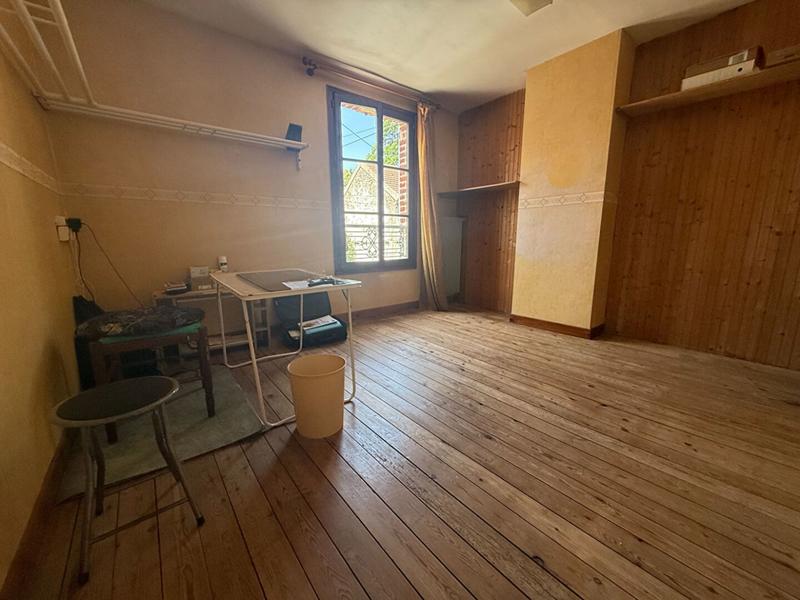 Maison - 102 m² - 4 pièces