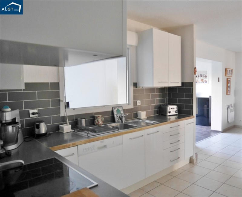 Maison - 141 m² - 6 pièces