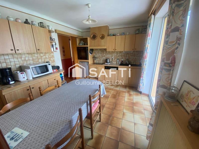 Maison - 127 m² - 5 pièces