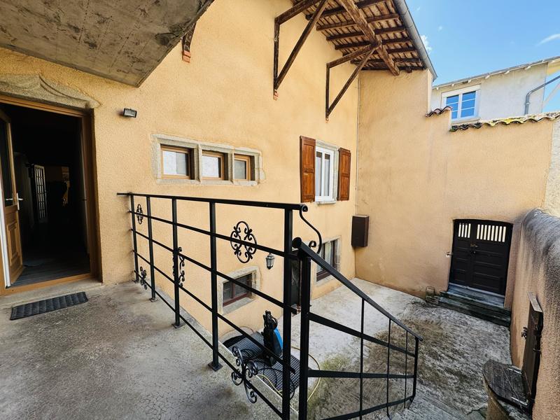 Immeuble - 230 m² - 7 pièces