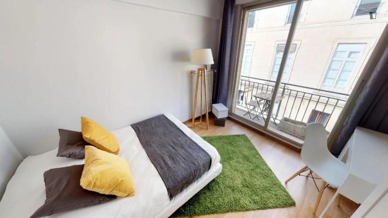 Chambre - 10 m² - 4 pièces