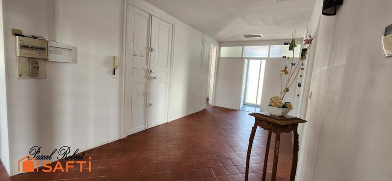 Appartement - 139 m² - 5 pièces