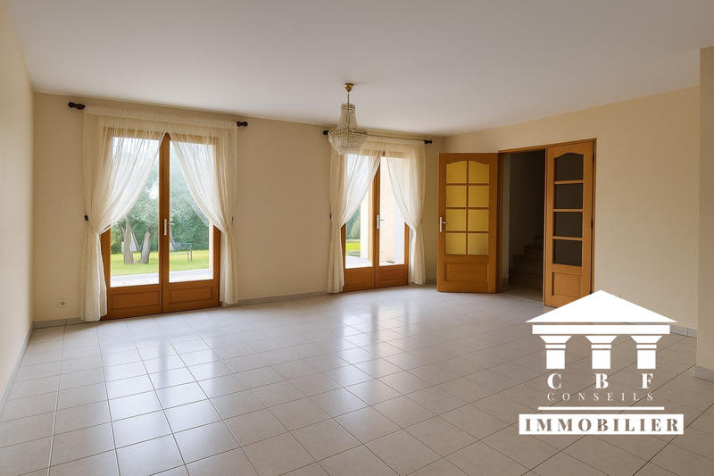 Maison - 178 m² - 9 pièces
